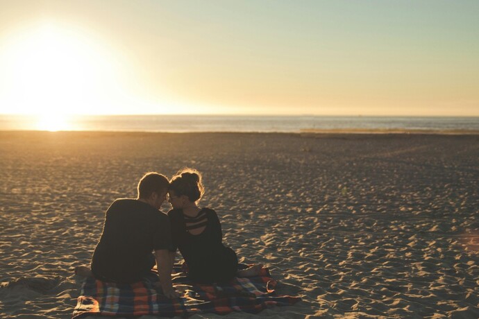 What is best way to date to meet someone serious?