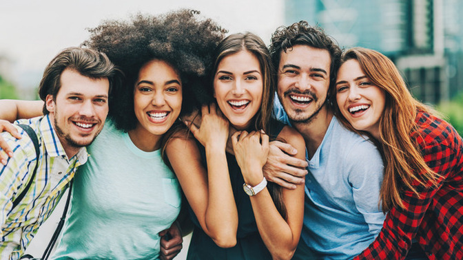 Is it true that men are friends with women they find attractive and women are friends with men they don't find attractive?
