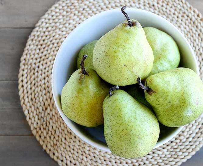 Grapes vs Pears. Which fruit do YOU like more ?