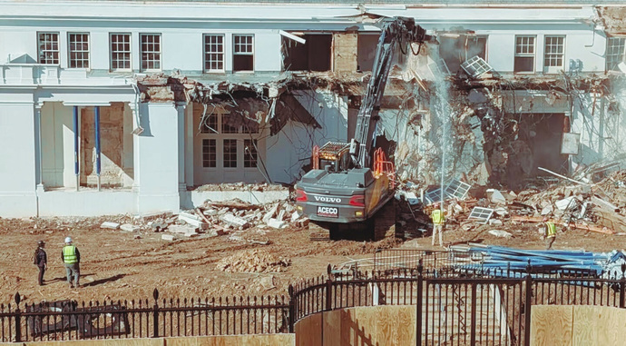Are pix of the East Wing destruction of the White House house a MAJOR FIVE ALARM security risk? Are USA enemies retasking satellites? WTF?