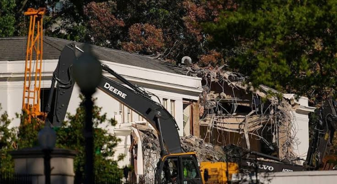 The White House East Wing being demolished. Just like trumps ballroom will be in a few years.