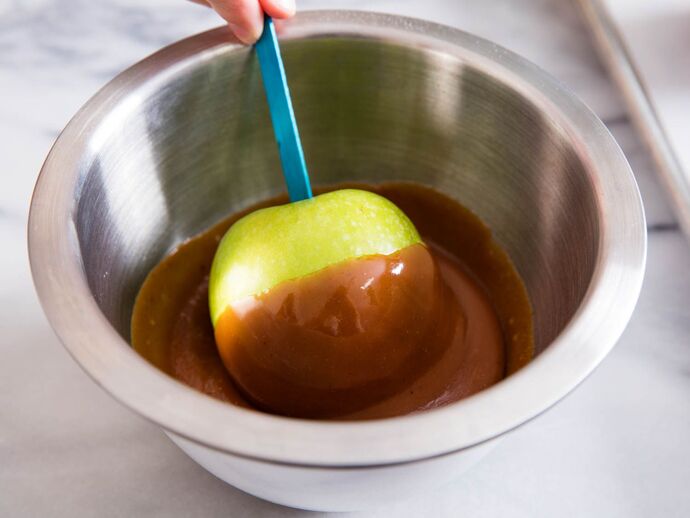 Caramel vs Nougat? which do you prefer in your candy or sweets?
