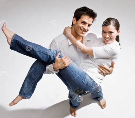 Guys, When you CARRY your GIRL, one hand is under her legs, where is your other HAND?