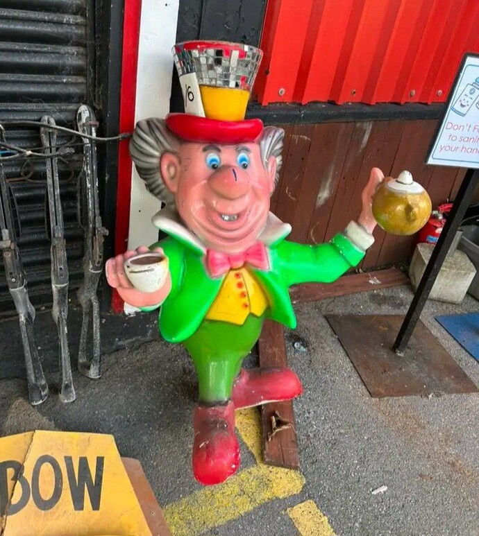 What old fair ground item are you buying?