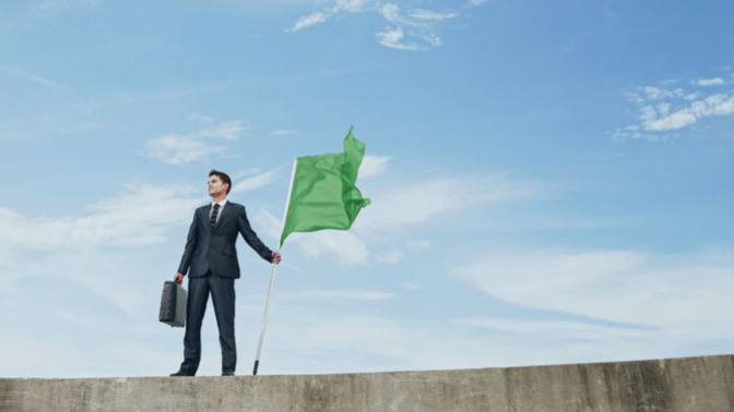 Girls, What are your GREEN flags when you meet someone?