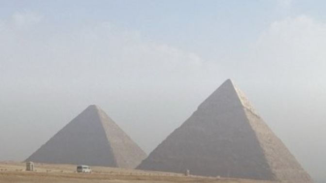 Typo in the last question, what parents Egyptian vacation photo is better?