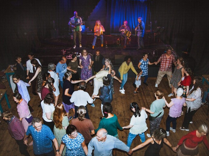 Have you ever been to a Cèlildh?