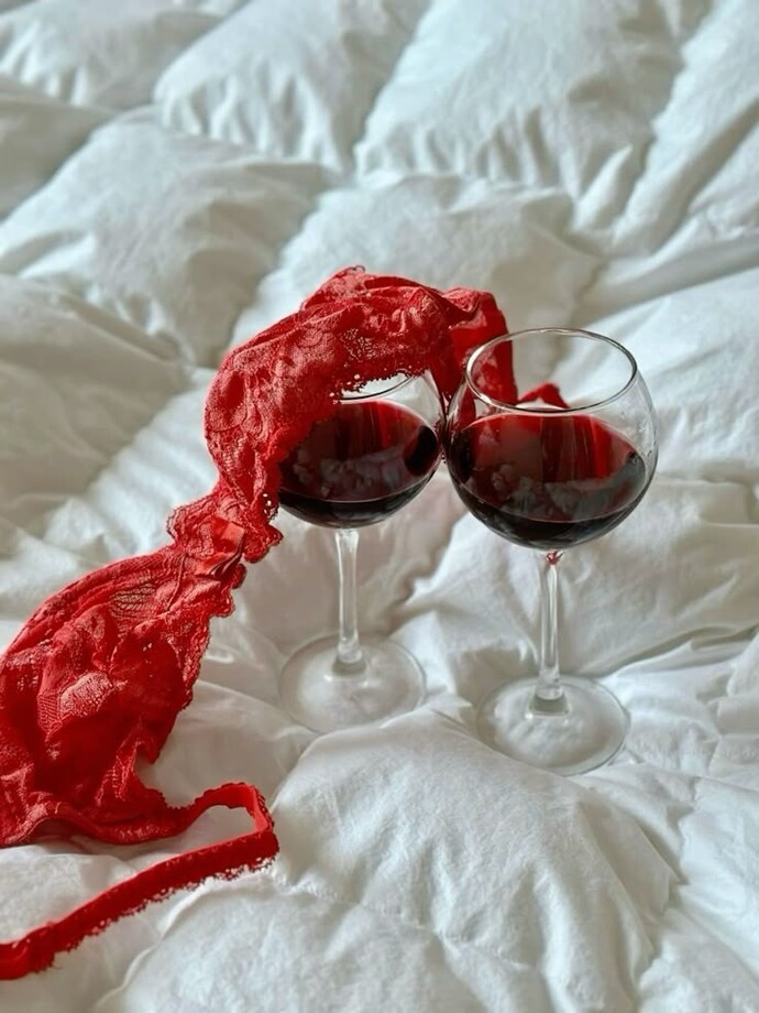 What color would the tea I drink be based on the color of underwear you wear today?