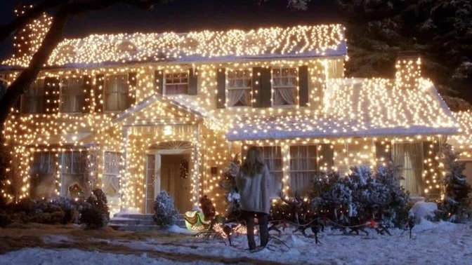 When do you start decorating for Christmas?