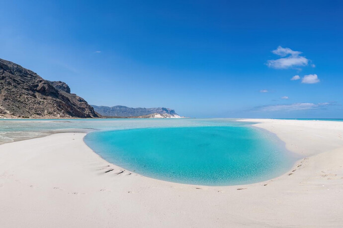 Would you like to see Socotra become an emirate of the UAE?