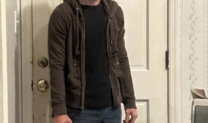 Is this a men’s jacket what y’all’s opinions?