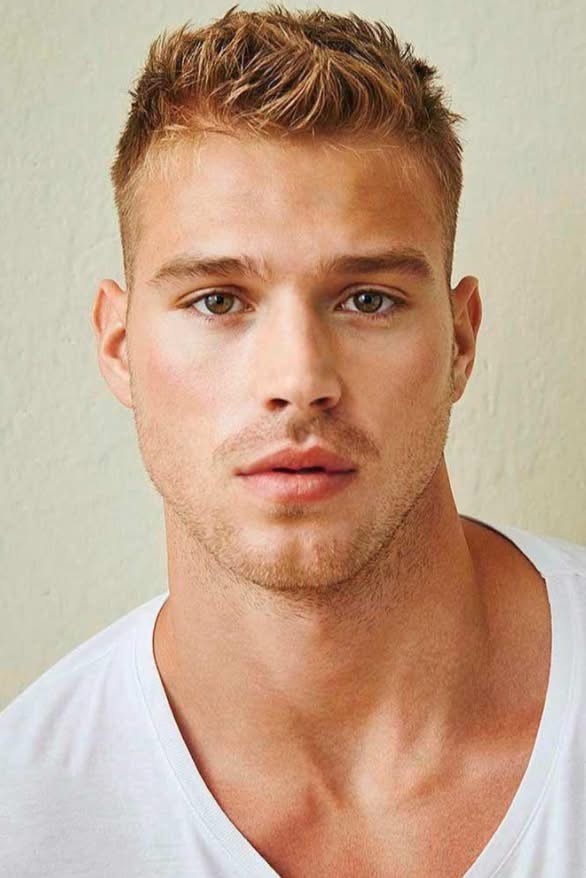 What do you think about blondes with on dark eyes? On girls and guys?