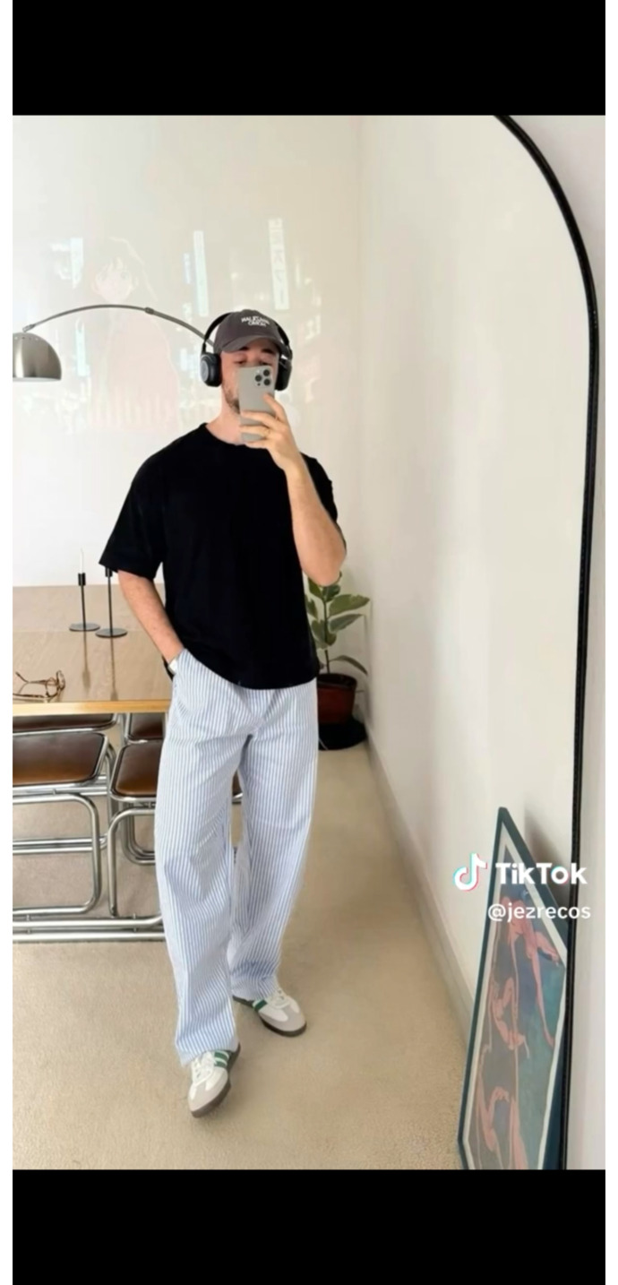 Do white & blue pinstripe pants look good on men?