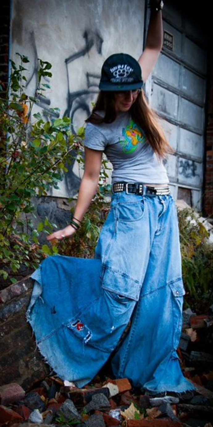 Where can I find chicks that dress like this in America?