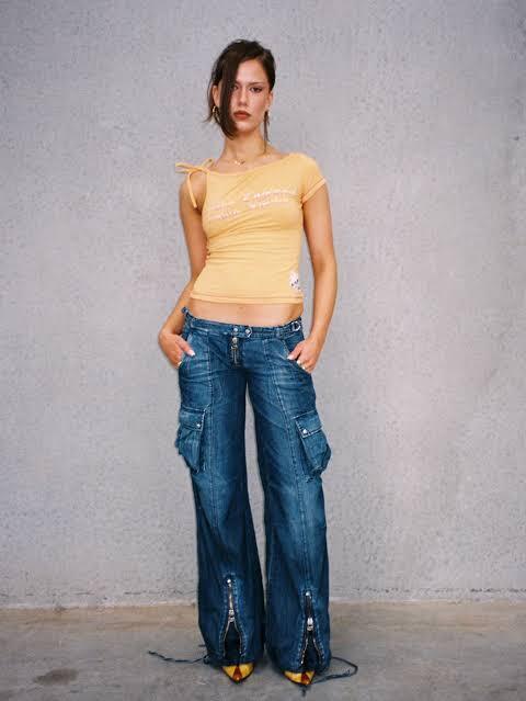 Where can I find chicks that dress like this in America?