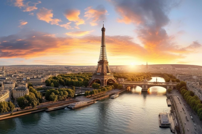 Which season is the best time to see Paris price wise?