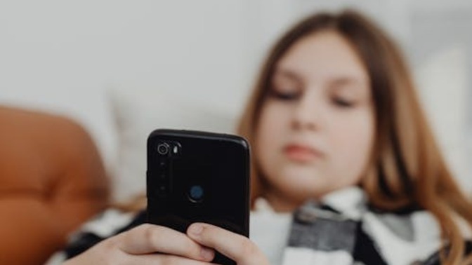 Are women who are always on social media a turn off?