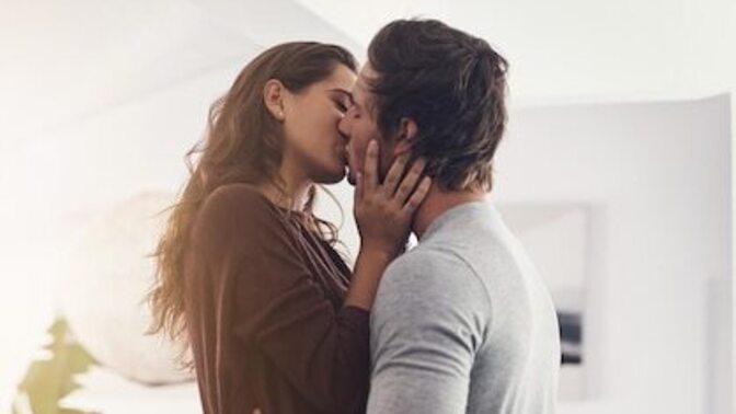 Why don't some guys care about womens' morning breathe?