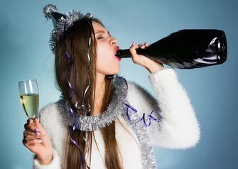 Actual simulation of why Random isn't invited out to restaurants.