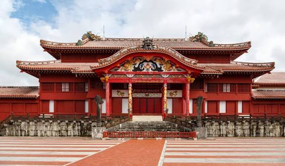 As a White, still fairly young American man, would I be treated good in Okinawa?
