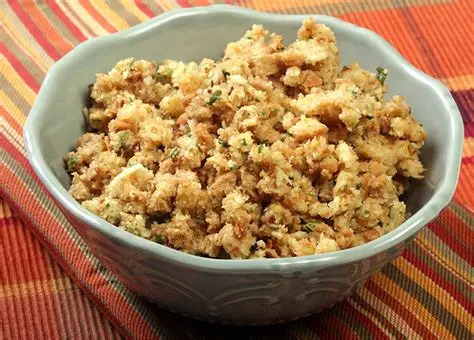 What is your favorite side dish at Thanksgiving that you are looking forward to?