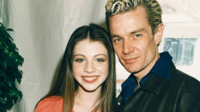 Buffy/Angel or Dawn/Spike. Who made the hotter couple in Buffy?
