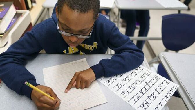 Should cursive handwriting be taught in school?