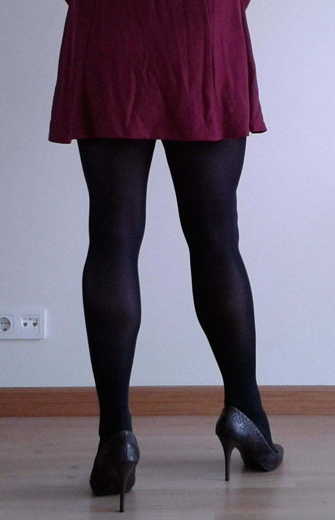 Girls, do you think these pantyhose go well with the pumps and the skirt?