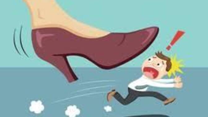 What would you do if you found a teeny tiny 5 cm/ 2 inches person in your room?