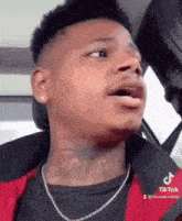 Who has the best face?