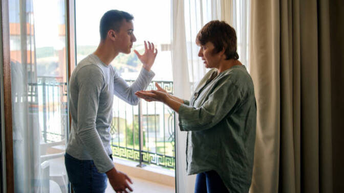 Why are girls told they have daddy's issues but guys are not told they have mommy issues?