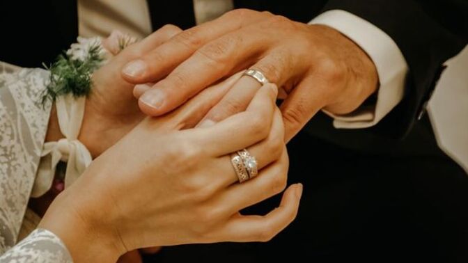 What are the biggest risks men take when getting married?