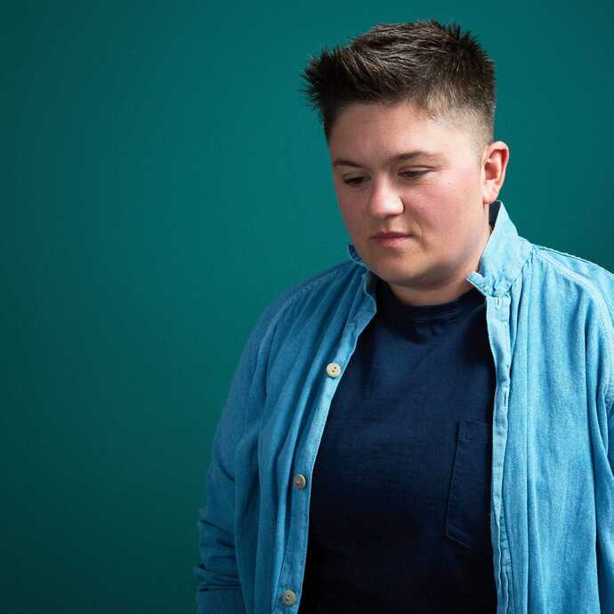 Do you find athletic lesbians attractive?