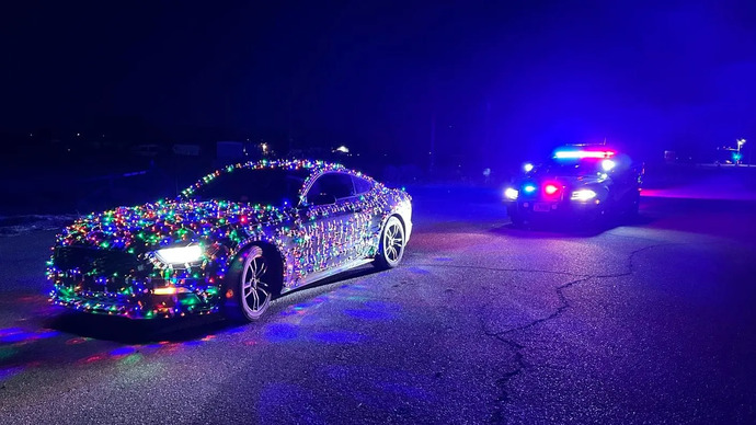 Is it inconsiderate to wrap Christmas lights around your car?