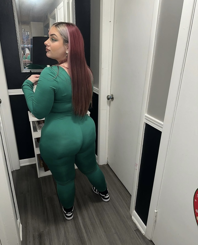 What do you think of this outfit?