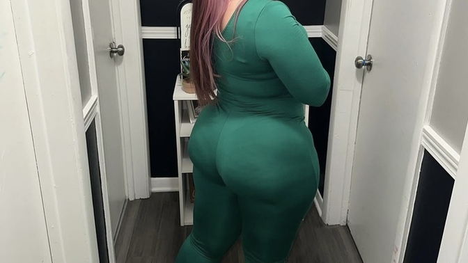 What do you think of this outfit?