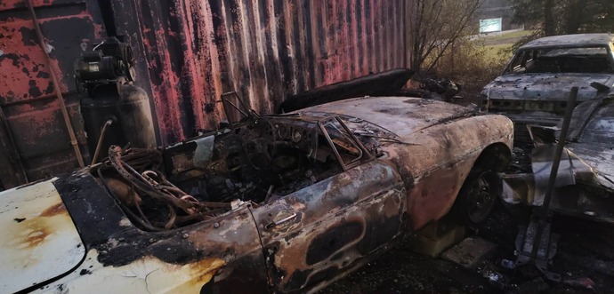 What would you do in this situation if you were me?