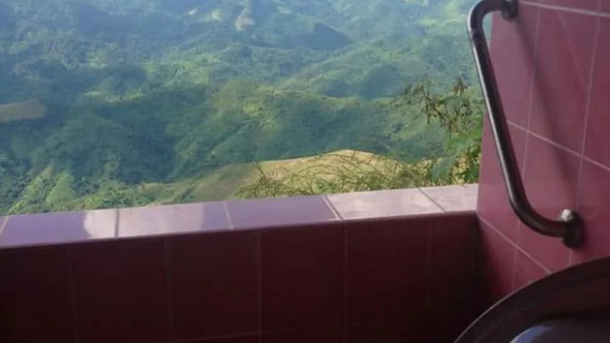 Girls, Which view would you like to have out of your window?