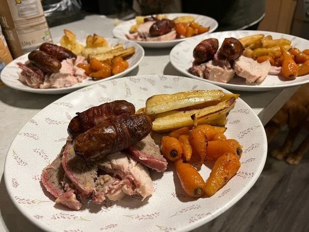 Would you eat Christmas Dinner out of a box?
