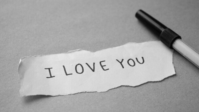 When people say I love you/I miss you, do you tend to have trouble saying it back?