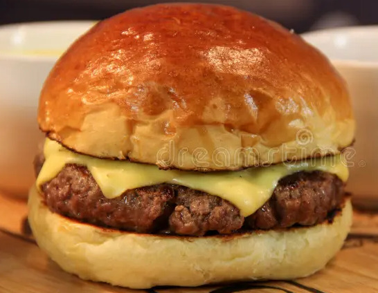 Hey everyone , what's your favorite burger 🍔 ?