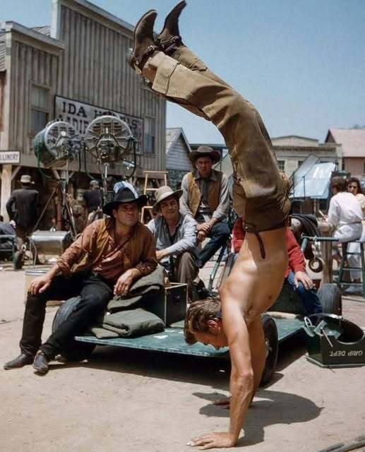 Head em up