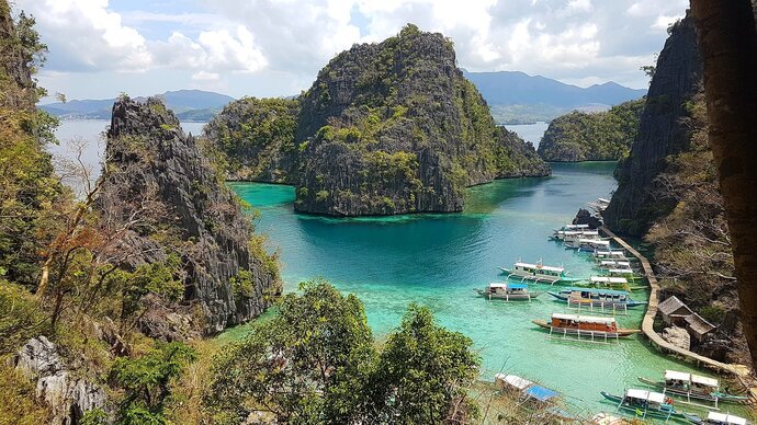 Which would you rather experience, Asias Karst Islands, or Americas Red Rocks?