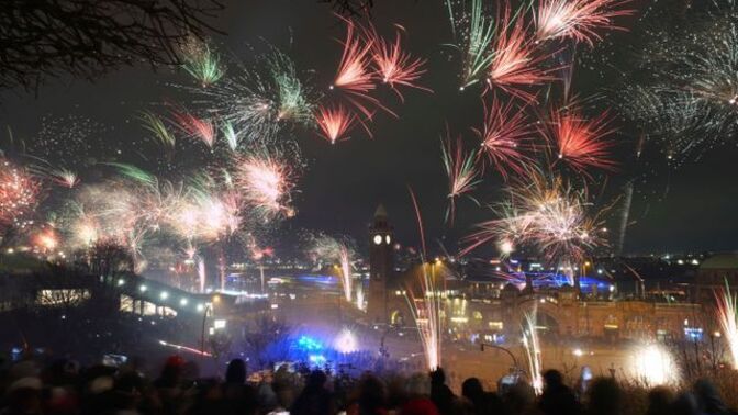 New Year's Eve alone - What can you do?