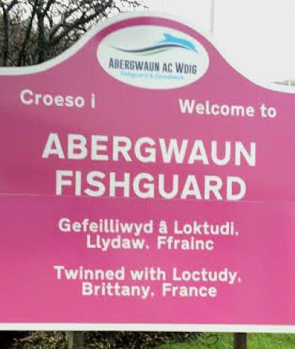 Do Welcome Signs Make You Feel Welcome?