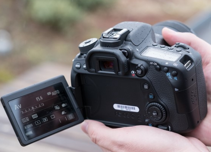 Canon 80D
