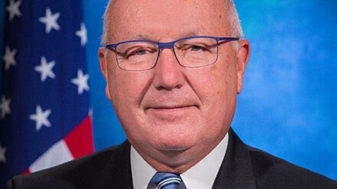 Should Canada return Pete Hoekstra to America?