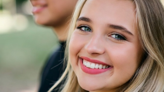 Guys only? What can a girl do or say that makes her instantly attractive?