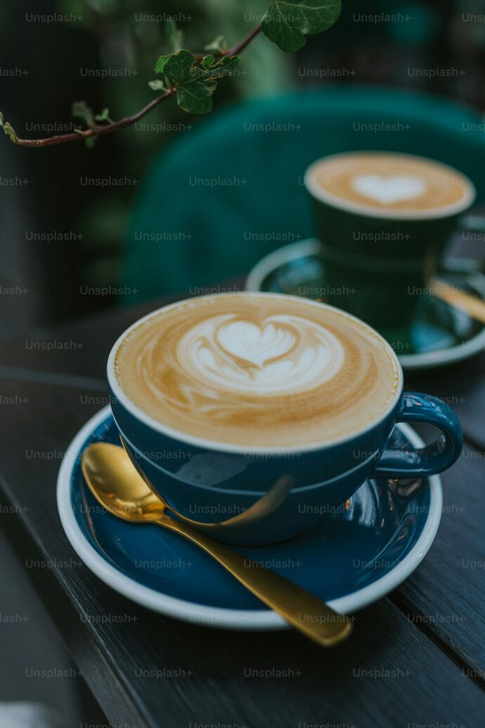 Science Question: If I Leave My Spoon in My Hot Coffee (or Beverage), Is It Pulling Heat or Helping to Retain Heat?