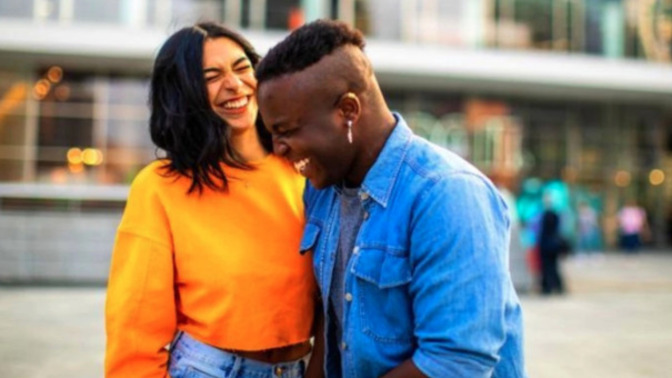 What are some serious questions to ask before getting into a relationship?